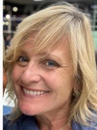 Nurse Leslie Meganck